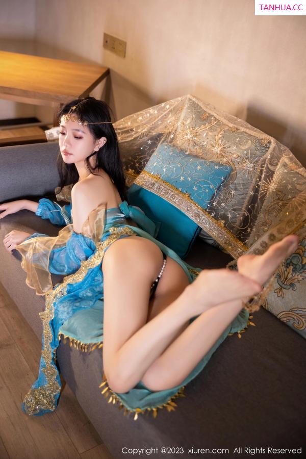   [XiuRen]高清写真图 2023.10.07 No.7469 幼幼 西域舞娘 美腿第49张图片
